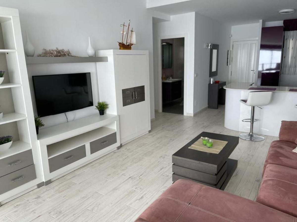 Modern Apartment With Sea View Close To Marbella มิฮาส ภายนอก รูปภาพ