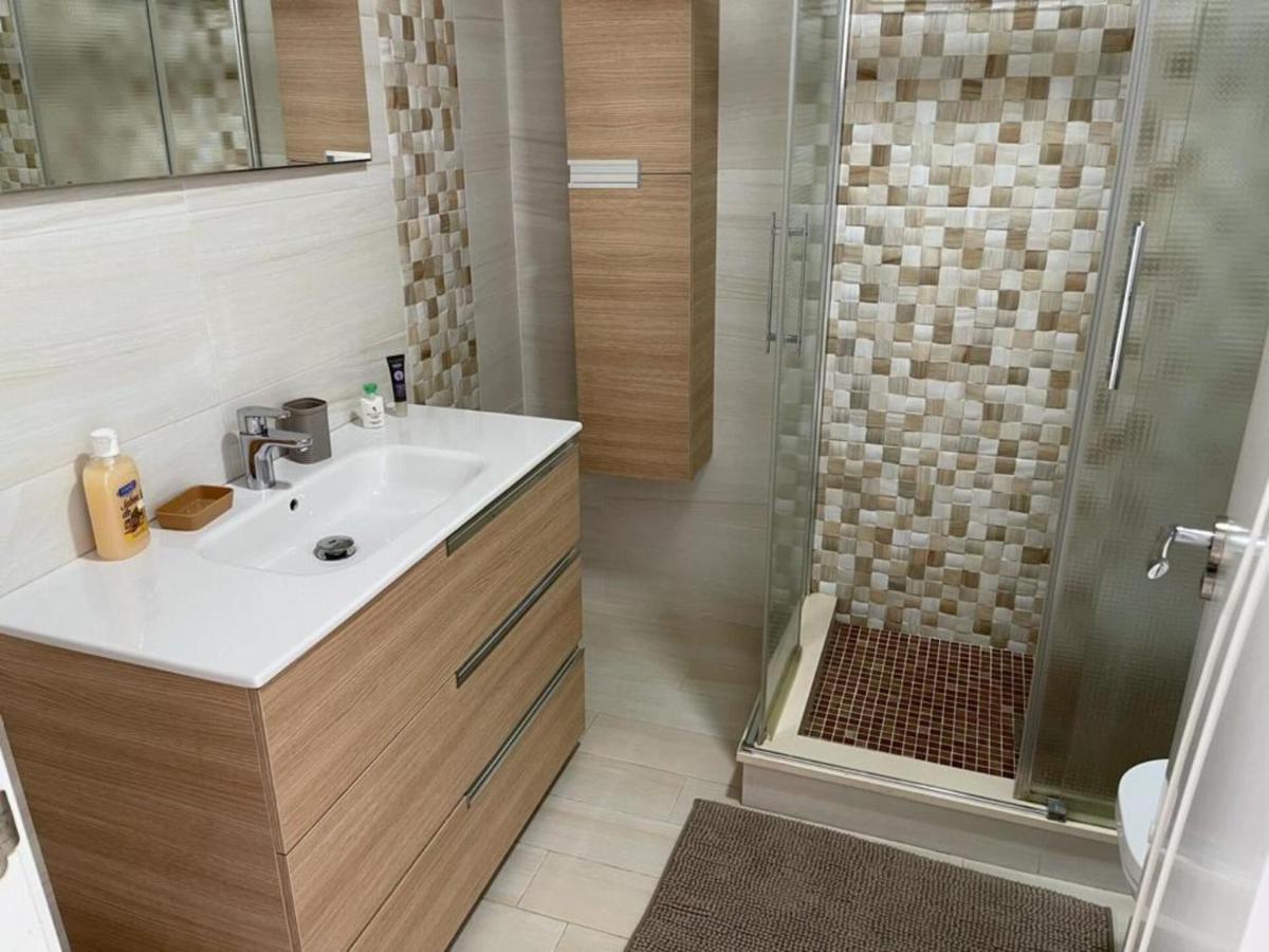 Modern Apartment With Sea View Close To Marbella มิฮาส ภายนอก รูปภาพ