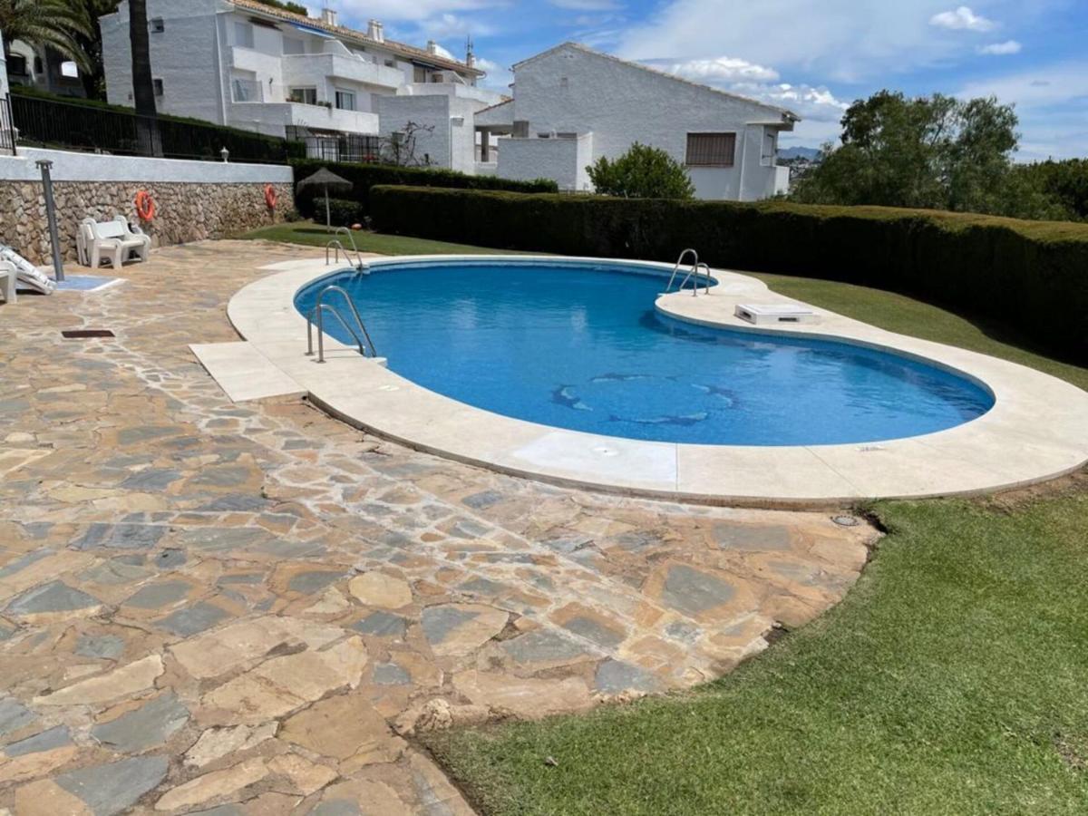 Modern Apartment With Sea View Close To Marbella มิฮาส ภายนอก รูปภาพ